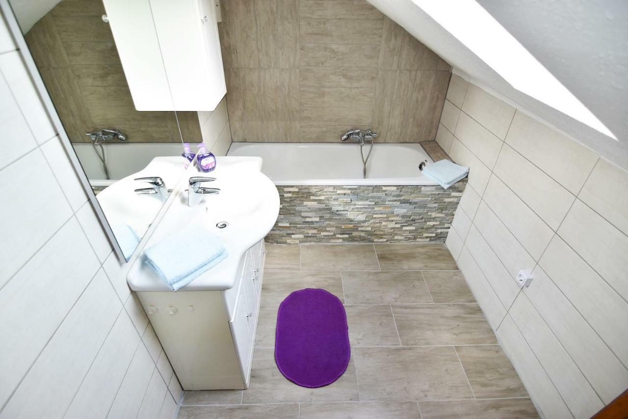 Apartment Koeln Porz エクステリア 写真